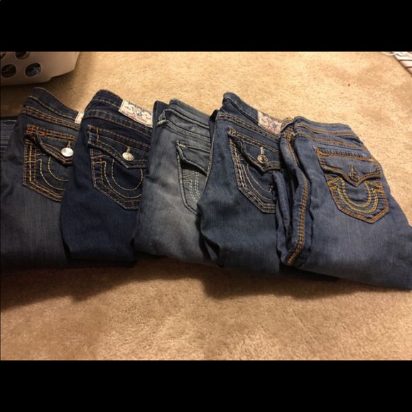 Clothes - Picture 2 of 3